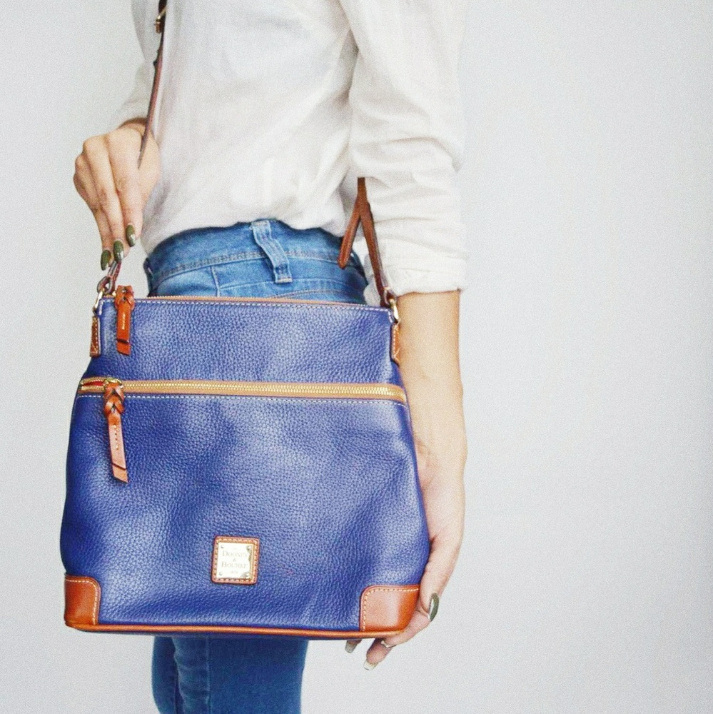 Dooney&bourke blue cross body bag